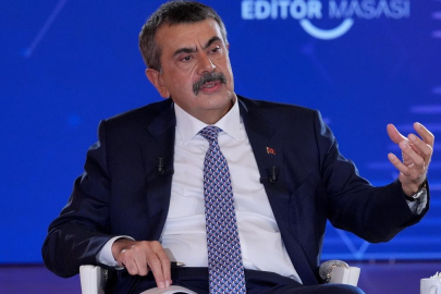 Bakan Tekin dayatmaya karşı uyardı: Okul kapatmaya kadar gider