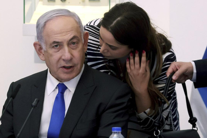 İsrailli bakanın ofisine polis baskını: Yolsuzluktan soruşturuluyor