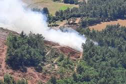 Çanakkale'de  korkutan yangın: Ekipler alarma geçti