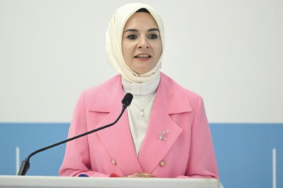 Bakan Göktaş Uluslararası İşaret Dilleri Günü'nü kutladı