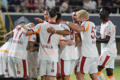 Galatasaray, Alanyaspor'u yendi! Uğurcan rekor kırdı