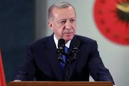 Cumhurbaşkanı Erdoğan kabinede gençlik programı ve konut müjdesi verdi