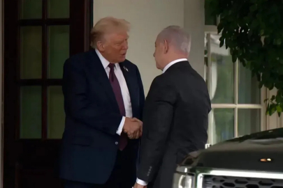 Netanyahu Katar'dan özür diledi