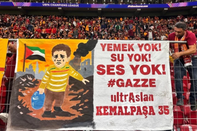 Sarı kırmızılı taraftar Filistin için ses yükseltti