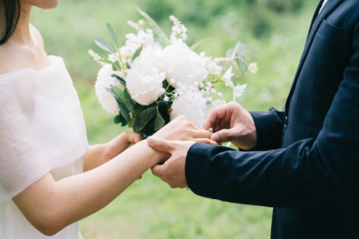 İstanbul'da evlenen 4 bin çifte faizsiz kredi desteği verildi