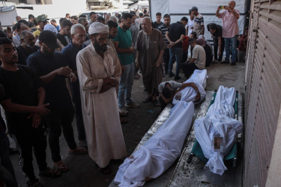 Trump’ın "saldırıları derhal durdurun" çağrısına rağmen katil İsrail Gazze’yi bombalamayı sürdürüyor