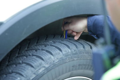 Zorunlu kış lastiği uygulamasında tarih öne çekildi