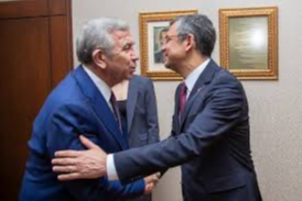 Özgür Özel’den Mansur Yavaş’a açık destek sinyali