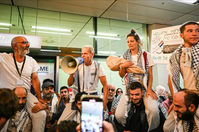 Küresel Sumud Filosu'na katılan 4 Hollandalı aktivist ülkelerine döndü