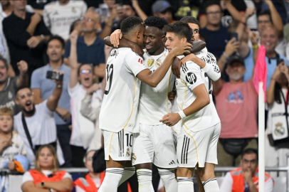 LaLiga'da Real Madrid, Premier Lig'de Arsenal zirveye yerleşti