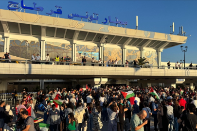 Tunuslu Sumud aktivisti: İsrail bizi aç bıraktı, kanalizasyon suyu içirdi