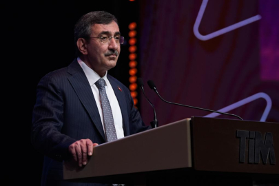 Cevdet Yılmaz: Türkiye kararlılıkla yoluna devam ediyor