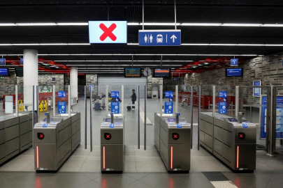 Belçika'da genel grev hayatı durma noktasına getirdi