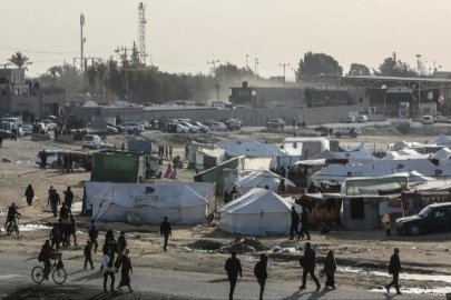 Soykırımcı İsrail ateşkesi ihlal etti: Gazze'ye yardımlar sınırlandırılacak