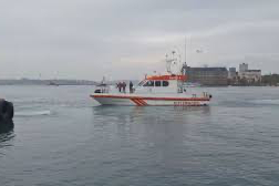 İstanbul’da denize düşen arkadaşlarını kurtarmaya çalışan 4 kişiden biri öldü