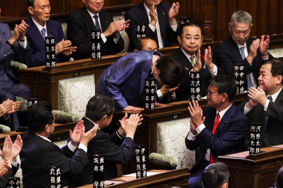 Japonya tarihinin ilk kadın başbakanı seçildi