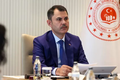 Bakan Kurum Sındırgı depreminde 127 yapının ağır hasarlı olduğunu açıkladı