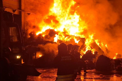 Samsun'da geri dönüşüm fabrikasında yangın