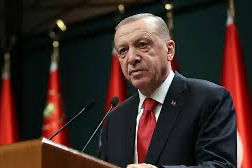 Cumhurbaşkanı Erdoğan'dan  Özgür Özel'e tepki: Türkiye’yi yabancılara şikayet ediyor