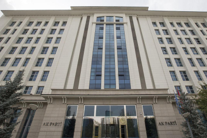 AK Parti'de 5 ile yeni il başkanı atandı