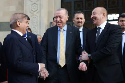 Pakistan Başbakanı Şerif’ten Erdoğan’a övgü:Karabağ ve bölge barışı için kararlılığınızı takdir ediyorum