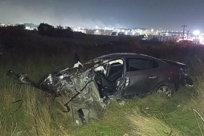 Kontrolden çıkan otomobil şarampole devrildi: 1 ölü, 1 yaralı