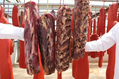 Niğde’de pastırma yiyen 5 kişi hastanelik oldu