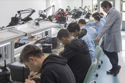 Üniversitelerde 3 yıllık eğitim dönemi! Önümüzdeki sene başlıyor