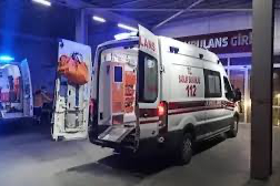 Lahmacun siparişi sonrası 25 kişi zehirlenme şüphesiyle tedavide