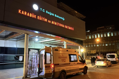 Köpeği tabancayla korkutmak isterken kazara arkadaşını vurdu