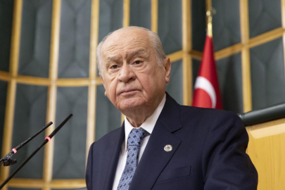 Bahçeli: Öğretmenlerimiz hiç sönmeyecek medeniyet ışığımızdır