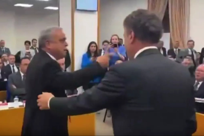 CHP'deki kavga Meclis'e sıçradı! Çakır partisinin vekillerini protesto etti