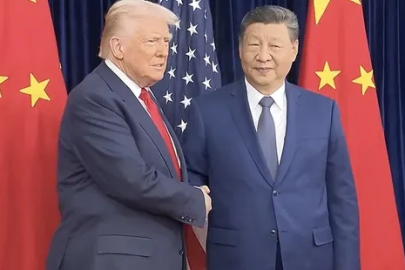 Çin Devlet Başkanı Şi ile ABD Başkanı Trump'tan görüşme