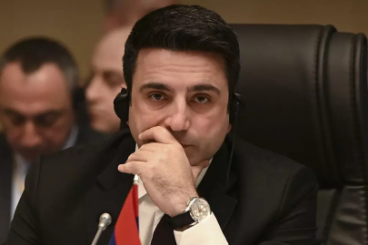 Erivan'dan Bakü'ye sürpriz mesaj: Azerbaycan'a gitmeye hazırım