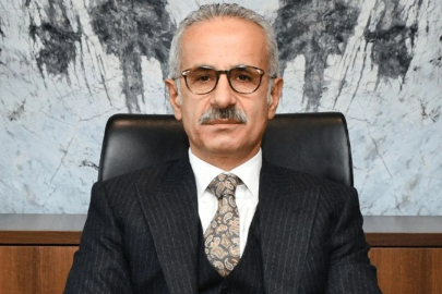 Bakan Uraloğlu'ndan memurlara ''3 çocuk'' çağrısı