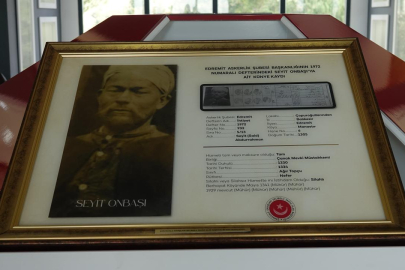 Çanakkale kahramanlarından Seyit Onbaşı'nın askerlik şubesindeki fotoğrafı ortaya çıktı