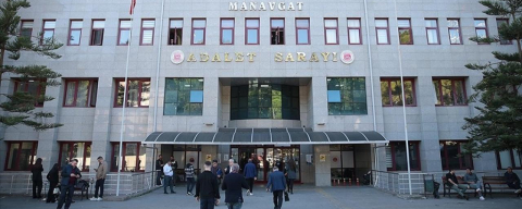 CHP'li belediyenin rüşvet davasında sanıkların yargılanması sürüyor