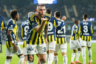Fenerbahçe'ye Başakşehir'den çelme! 1-1