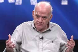 Ahmet Çakar gözaltı sürecinde hastaneye kaldırıldı