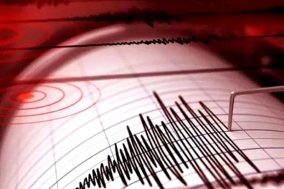 Antalya'da korkutan deprem! Çevre illerden de hissedildi