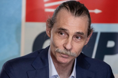 Baykoç’tan Beşikçioğlu’na hizmet eleştirisi: “Film çekmekten boş zamanı yok"