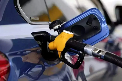Akaryakıt fiyatlarında araç sahiplerini ilgilendiren gelişme