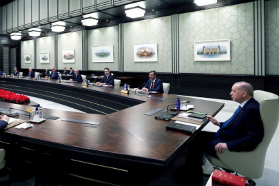 Kabine’nin gündemi yoğun: Terörle mücadele, asgari ücret ve yasa dışı bahis