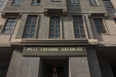 MSB Karadeniz’den yaklaşan İHA’nın düşürüldüğünü açıkladı