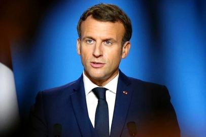 Afrikalı liderden Macron'a ''darbe'' telefonu: Fransa'yı karıştıran görüntü