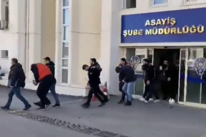 Kendilerini polis ve savcı olarak tanıtan 25 dolandırıcı tutuklandı