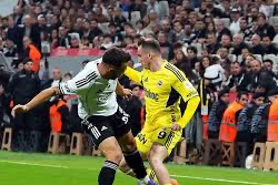 Beşiktaş deplasmanda Fenerbahçe’yi 2-1 mağlup etti