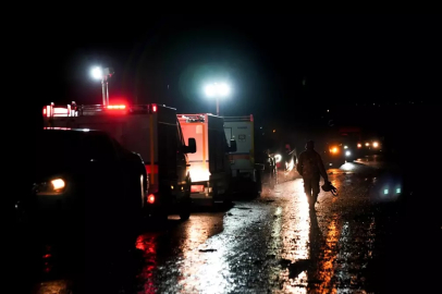 Libya askeri heyetinin jeti düştü: Vali Şahin incelemelerde bulundu