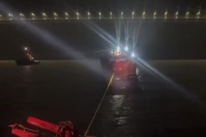 Çanakkale Boğazı'nda arızalanan kargo gemisi kurtarıldı