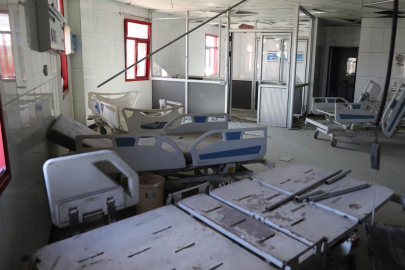 Gazze'de El-Avde Hastanesi'nde yakıt sıkıntısı nedeniyle sağlık hizmetleri durma noktasına geldi